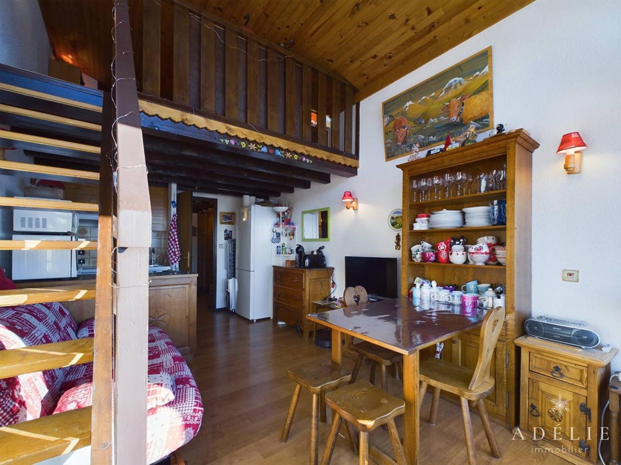 Studio Avec Mezzanine Pour 4 Pers, Proche Commerces Et Remontees - Fr-1-398-677 Монвалезан Экстерьер фото
